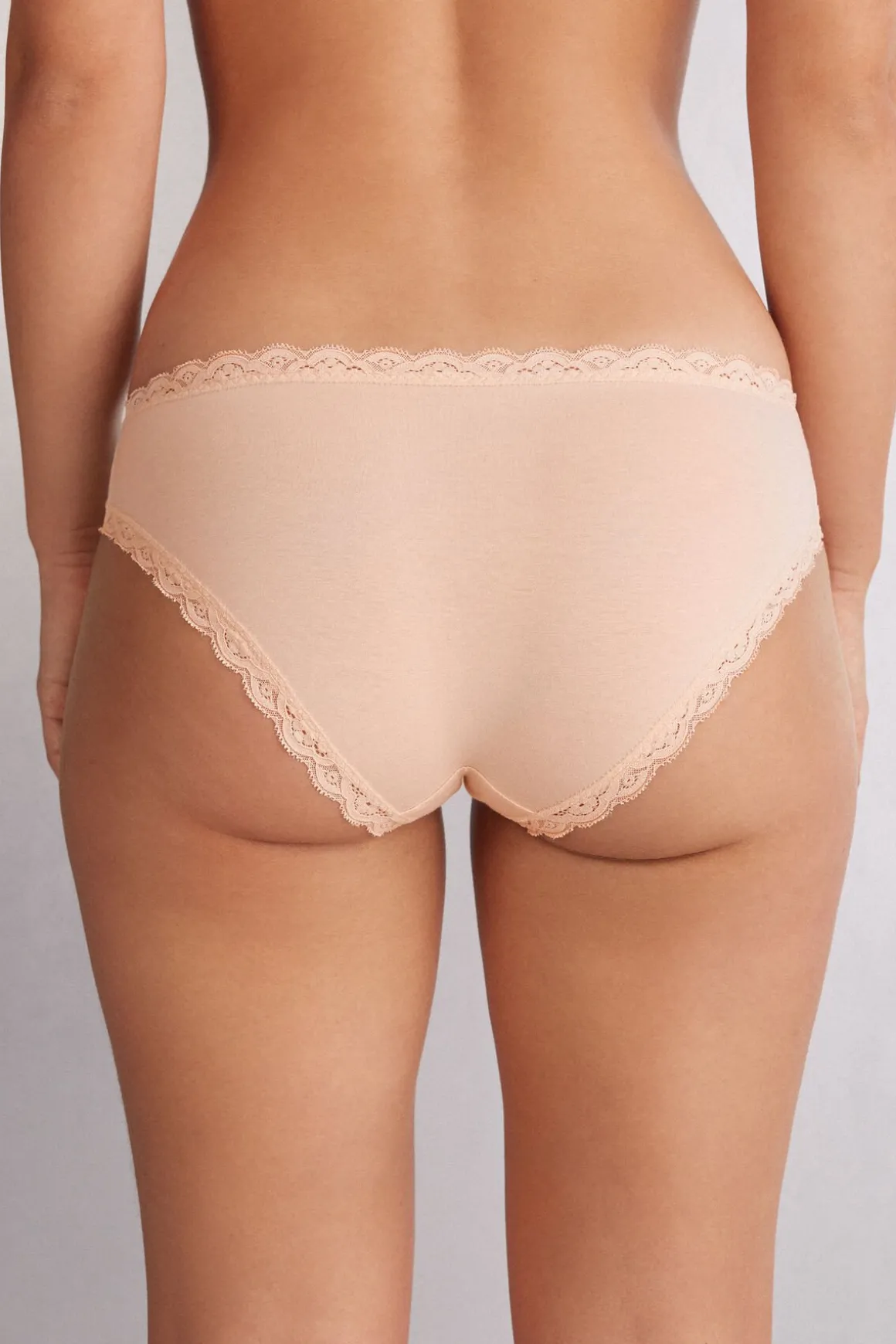 Culotte en coton et dentelle