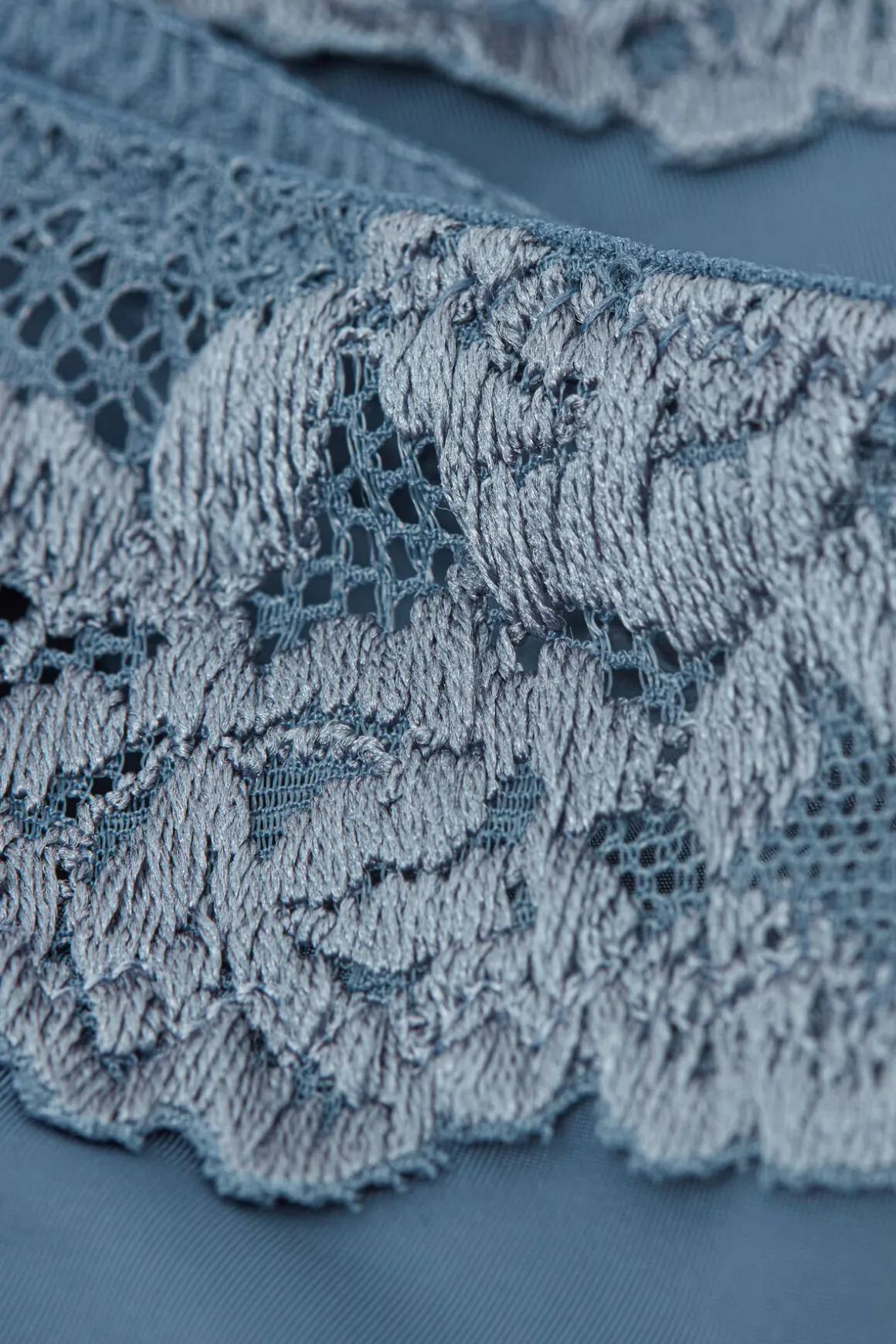Culotte femme en dentelle florale