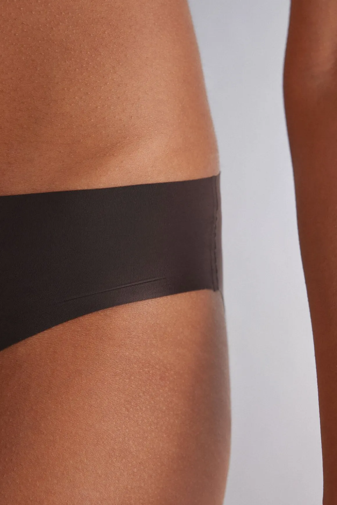Culotte femme sans coutures en microfibre