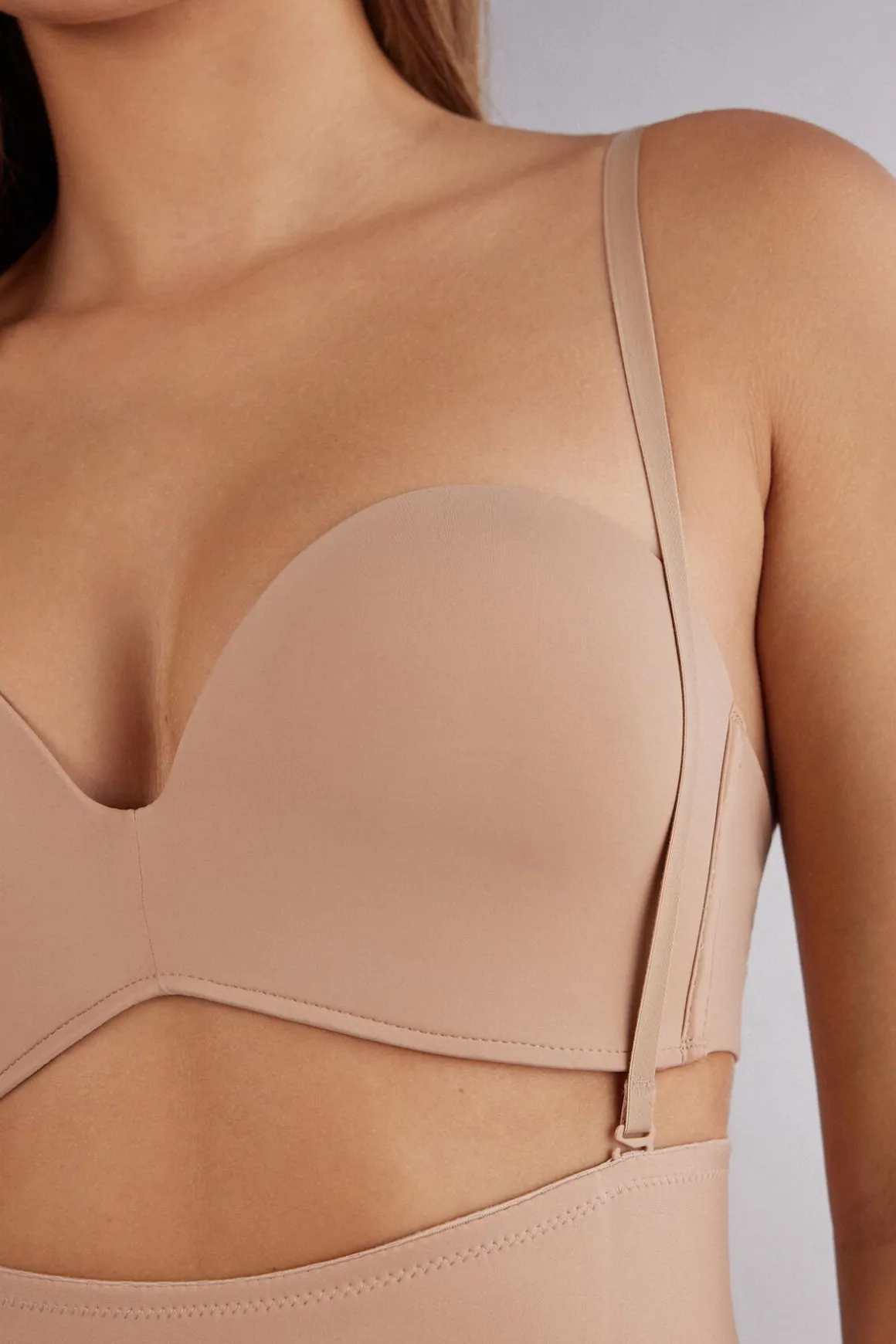 Culotte taille haute modelante en microfibre sans couture
