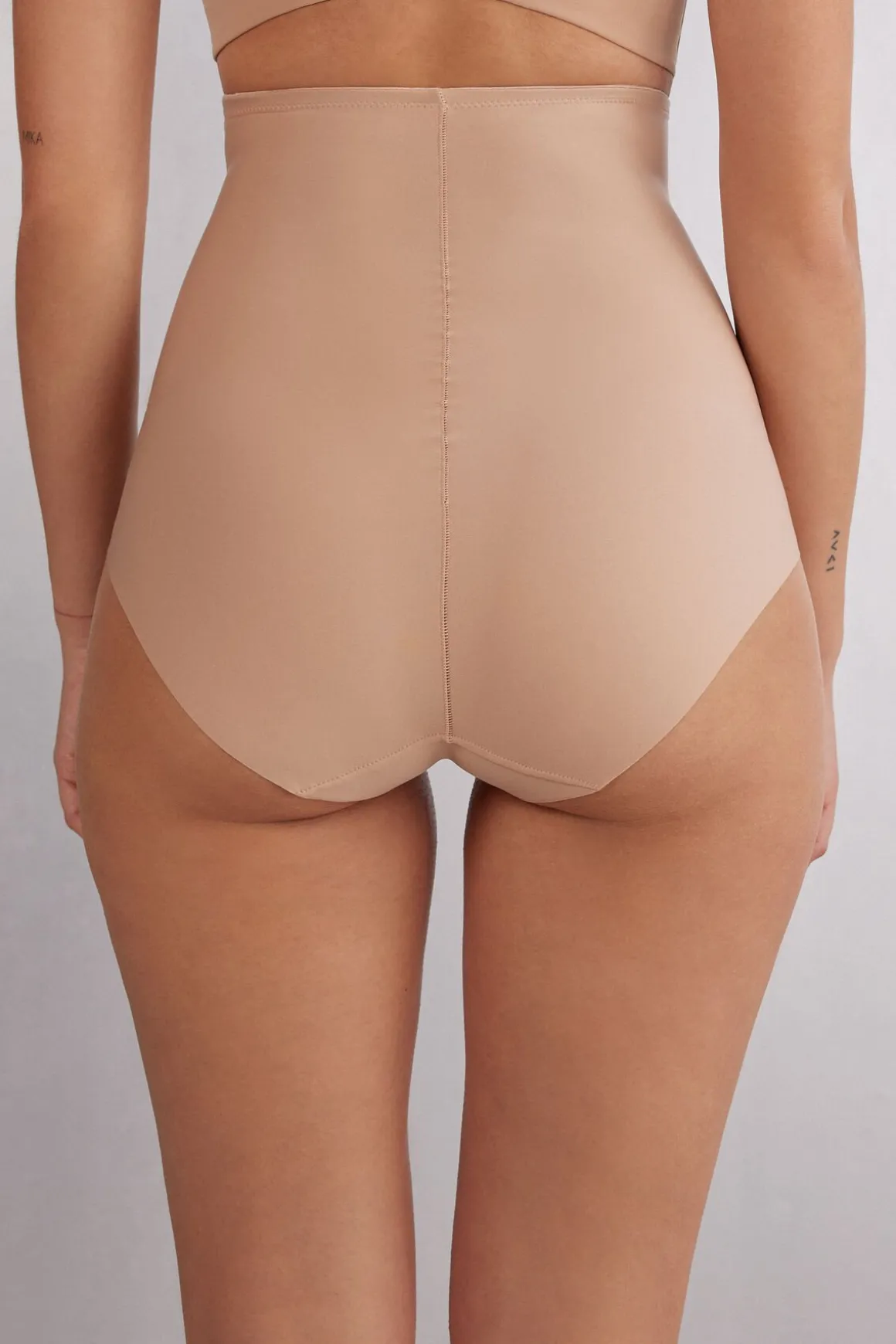 Culotte taille haute modelante en microfibre sans couture