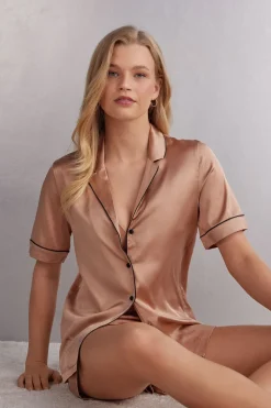 Haut de pyjama manches courtes en soie coupe homme