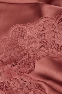 Nuisette en soie et dentelle