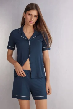 Short en modal avec bords en contraste