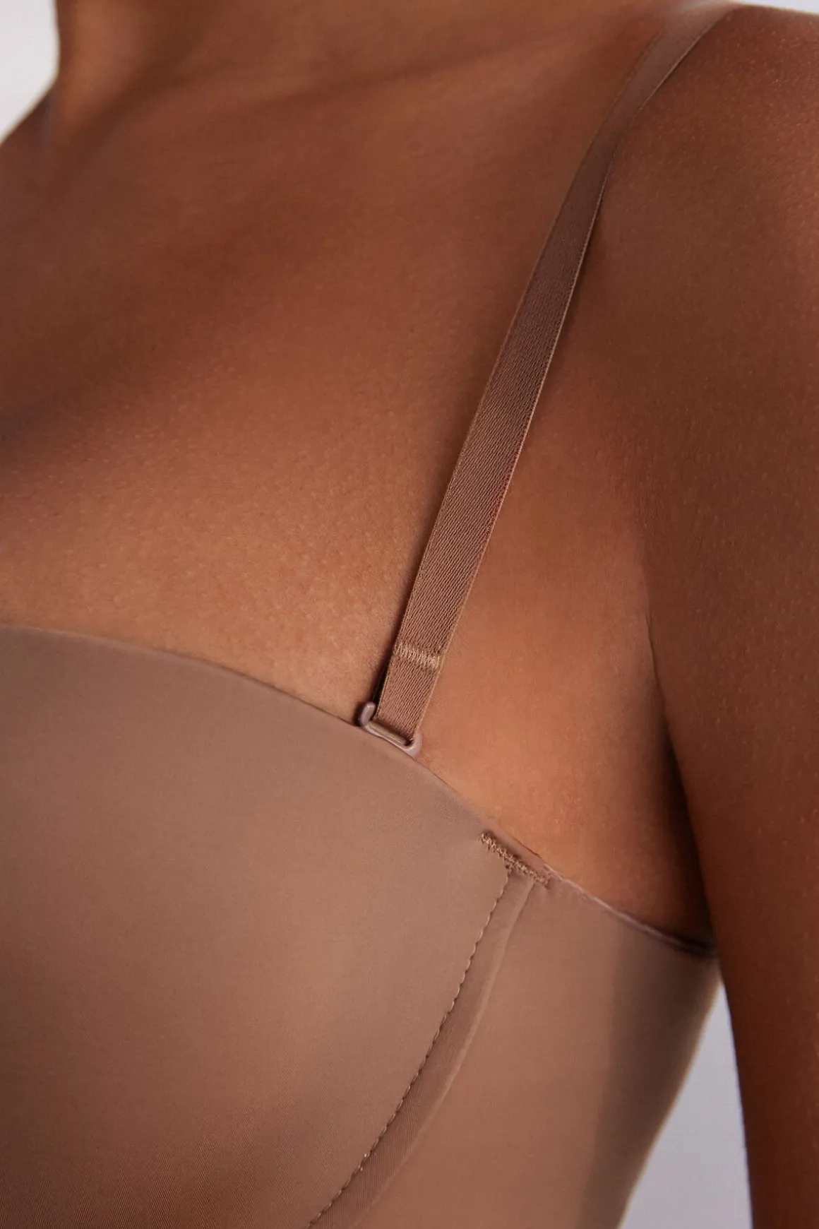 Soutien-gorge bandeau en microfibre ultralÉgère MONICA