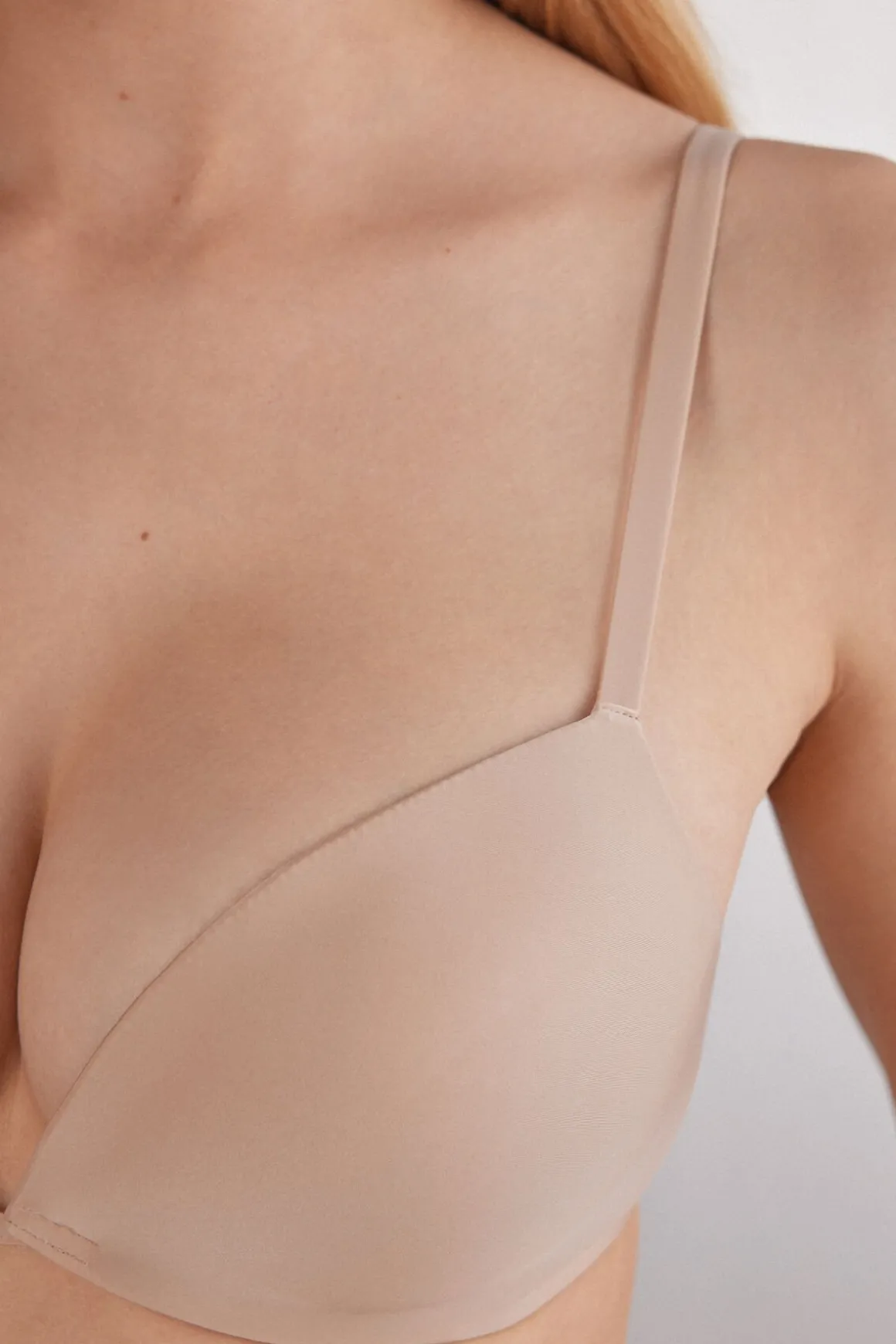 Soutien-gorge push-up en microfibre ultralÉgère SILVIA