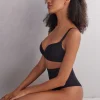 Soutien-gorge triangle en microfibre ultralÉgère ADELE