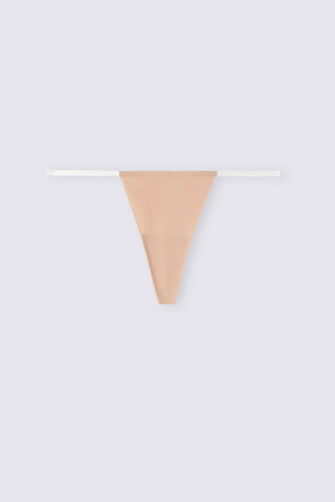 String invisible en microfibre ultralight