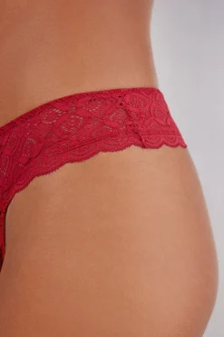 Tanga dentelle femme