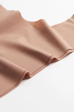 Tanga en microfibre ultra lÉger sans coutures