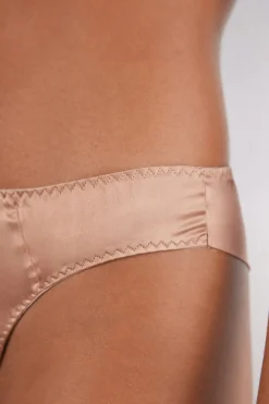 Tanga en soie