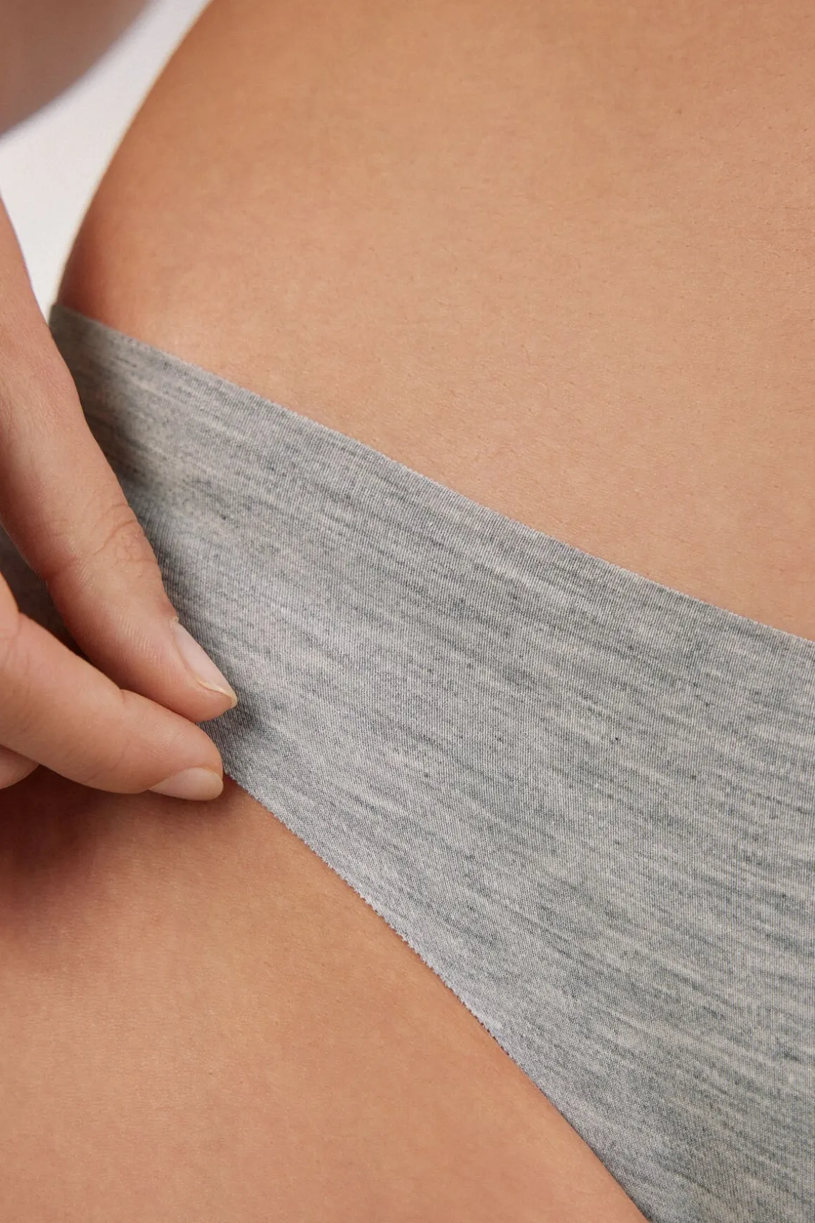 Tanga femme en coton sans coutures