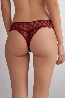 Tanga style annÉes 80 SHE IS A CLASSIC