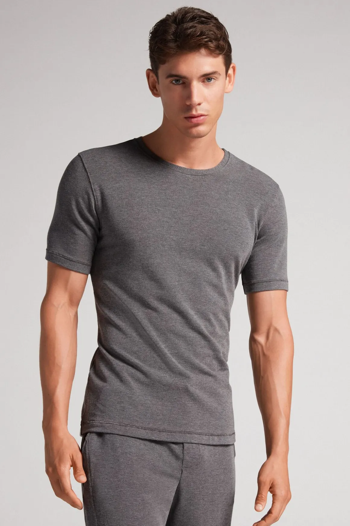T-Shirt à Manches Courtes en Modal Cachemire