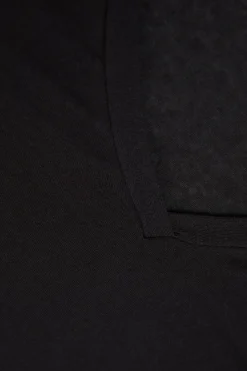 T-shirt col V en modal ultralÉger avec cachemire